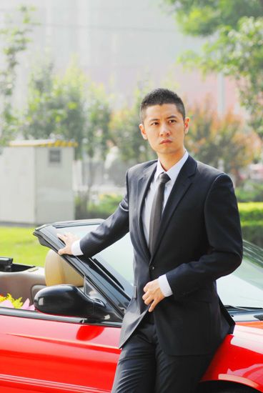 任重告别青涩小舅子